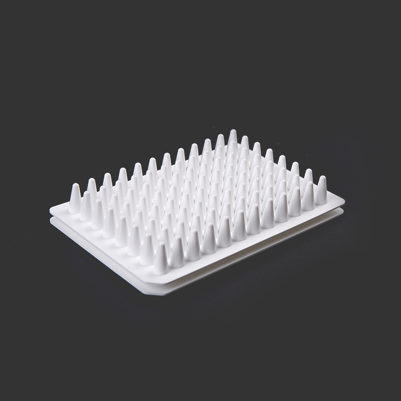 Eteksiz 96 kuyucuklu PCR Plakaları